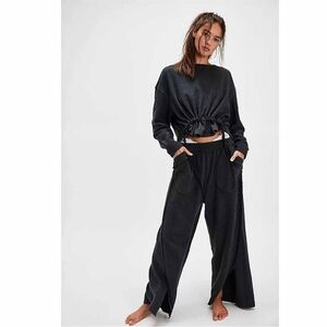 Free people Chill Beat Lounge Pants size small NWOT
